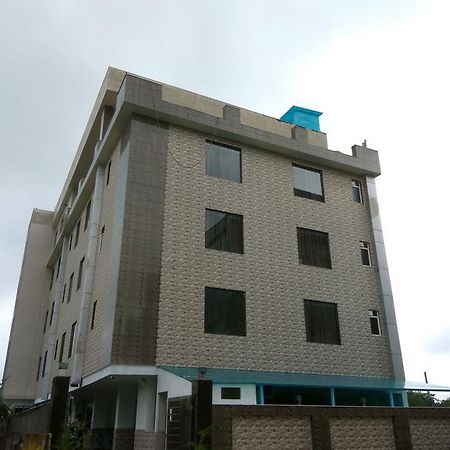 Hotel The Park Residency Greater Noida Exterior foto